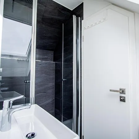 Asgard Apartment